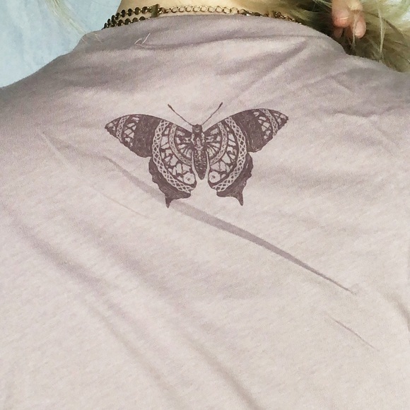 Gypsy Soul NWT Distressed Boho Graphic Tee - Picture 10 of 10